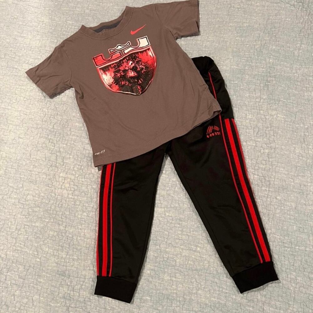 Boys Size 4 Nike & RBX Clothing Bundle